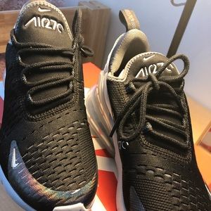 Nike air max 270 big kids /women